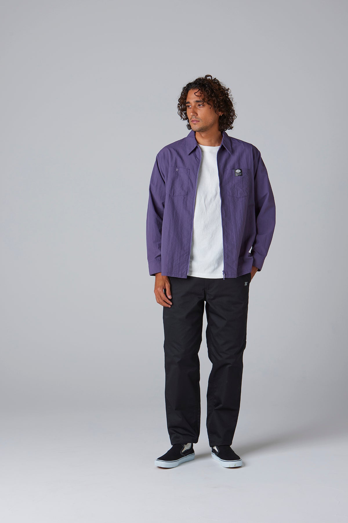 ナイロンフルジップシャツ