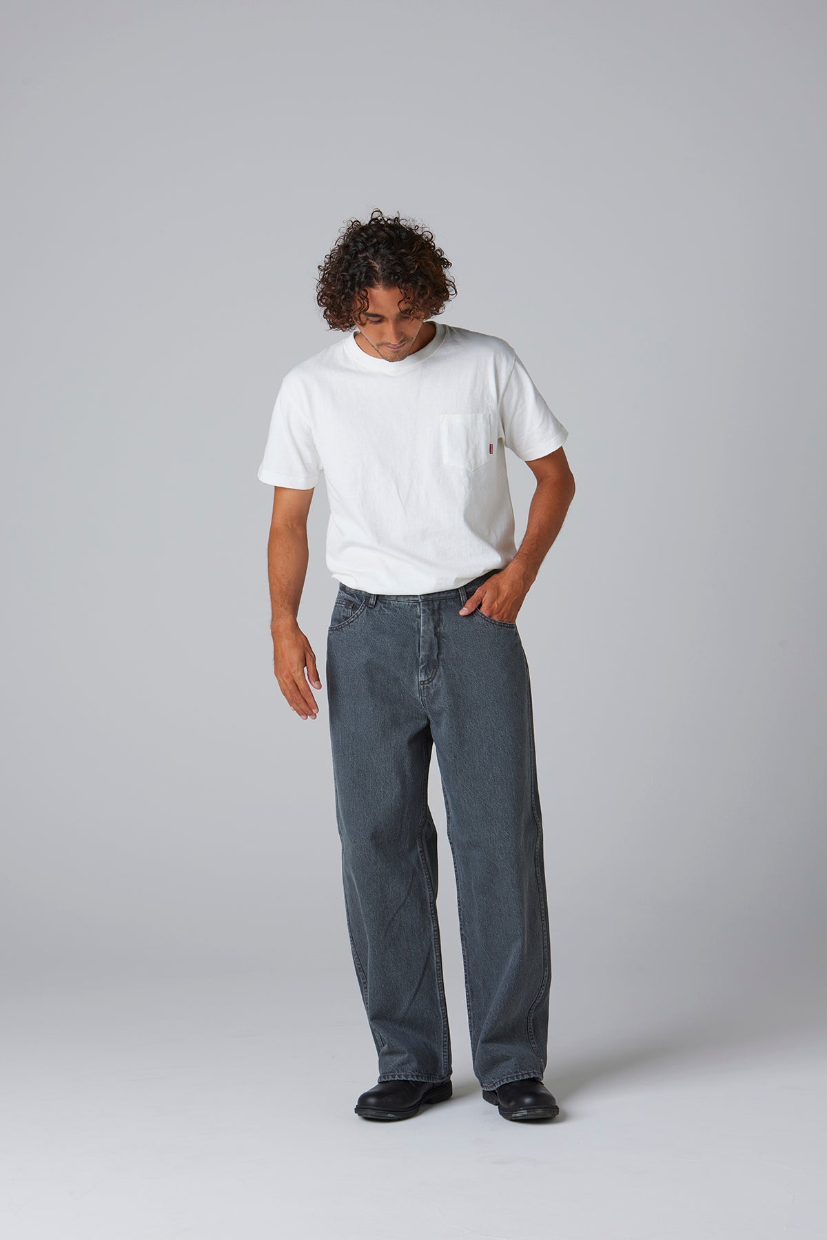 ジャパンデニム ワイドパンツ