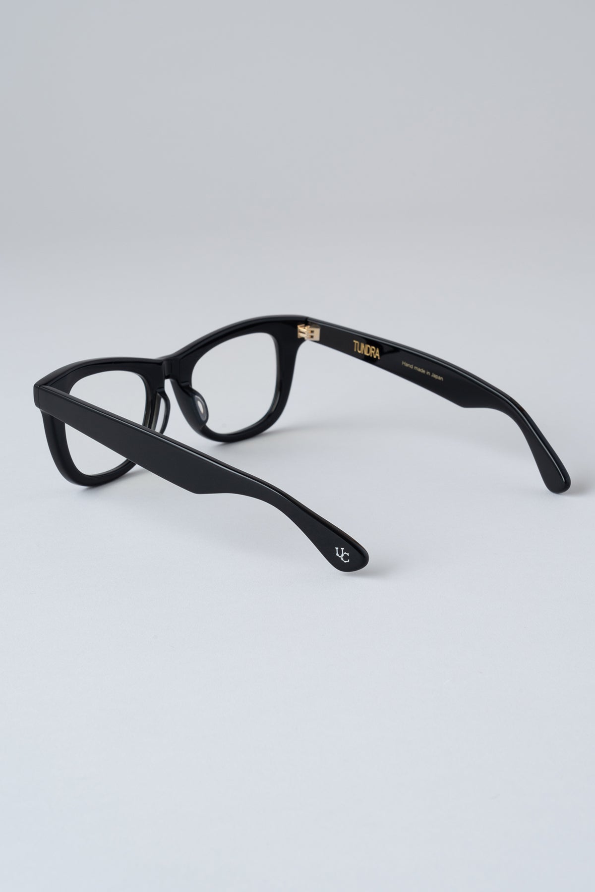 Model-TUNDRA -Photochromic-