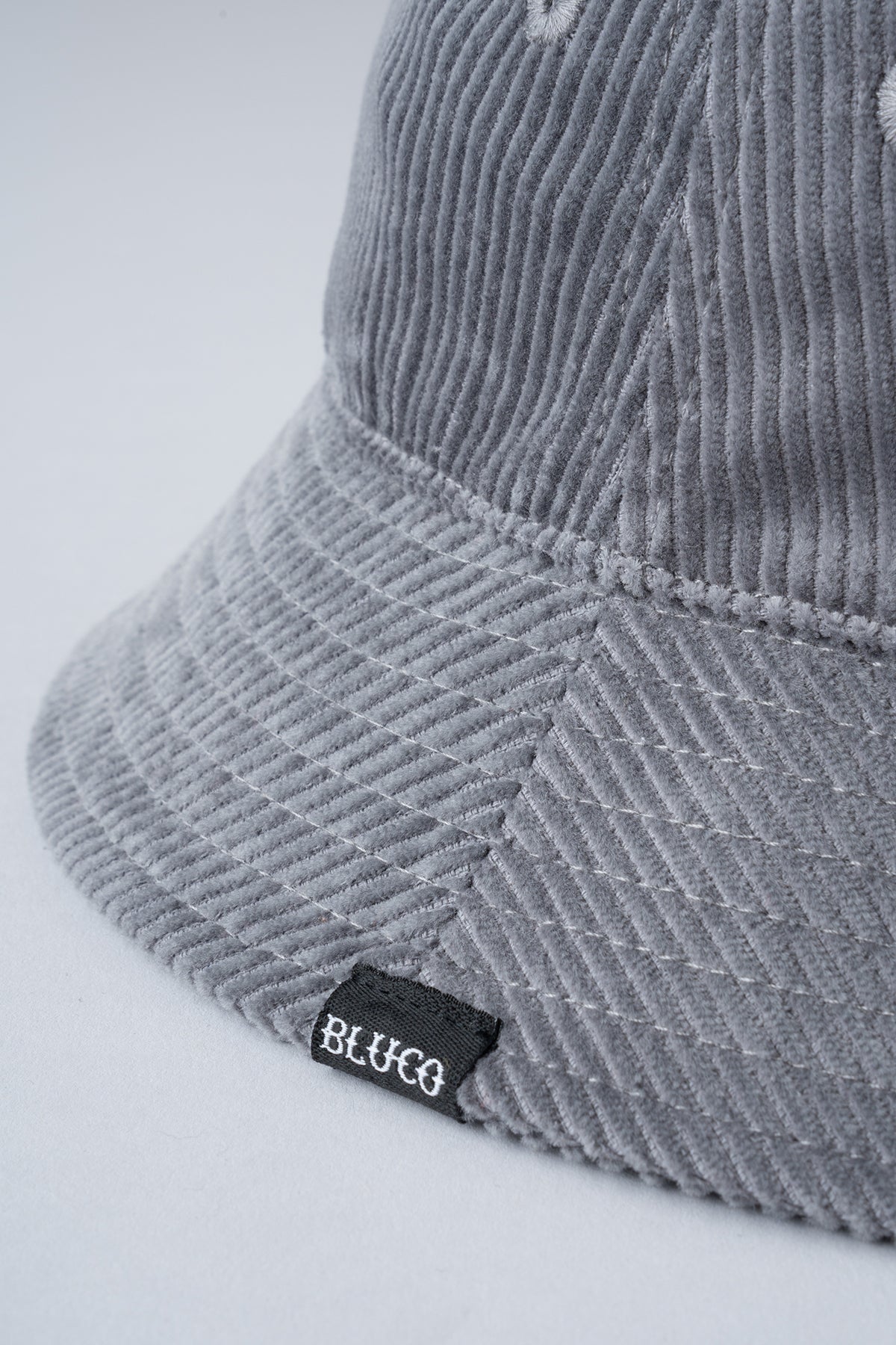 CORDUROY BUCKET HAT