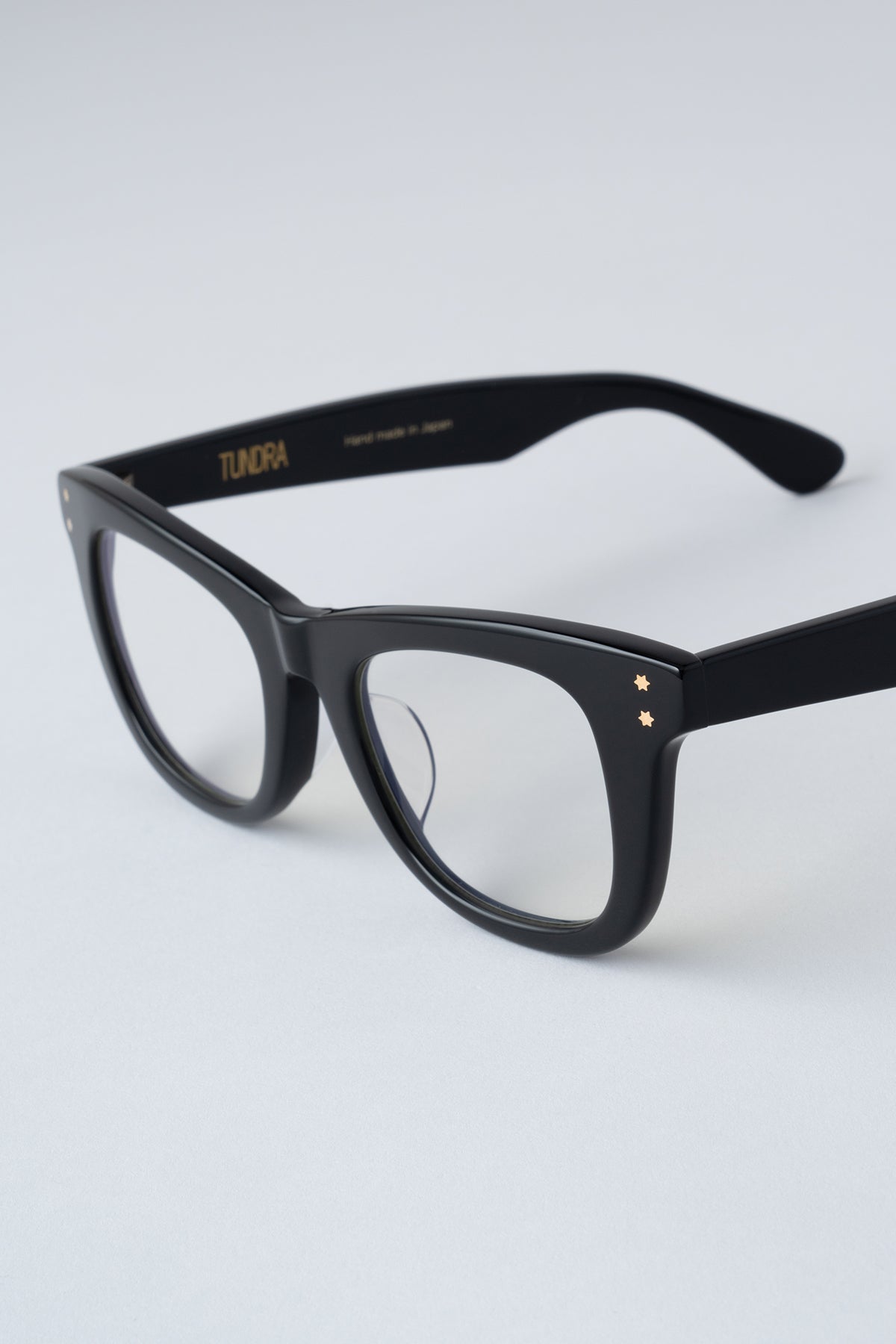 Model-TUNDRA -Photochromic-