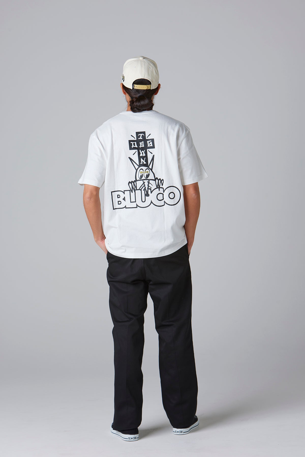 (MOONEYES x DOGTOWN x BLUCO) ポケットTシャツ - Logo-