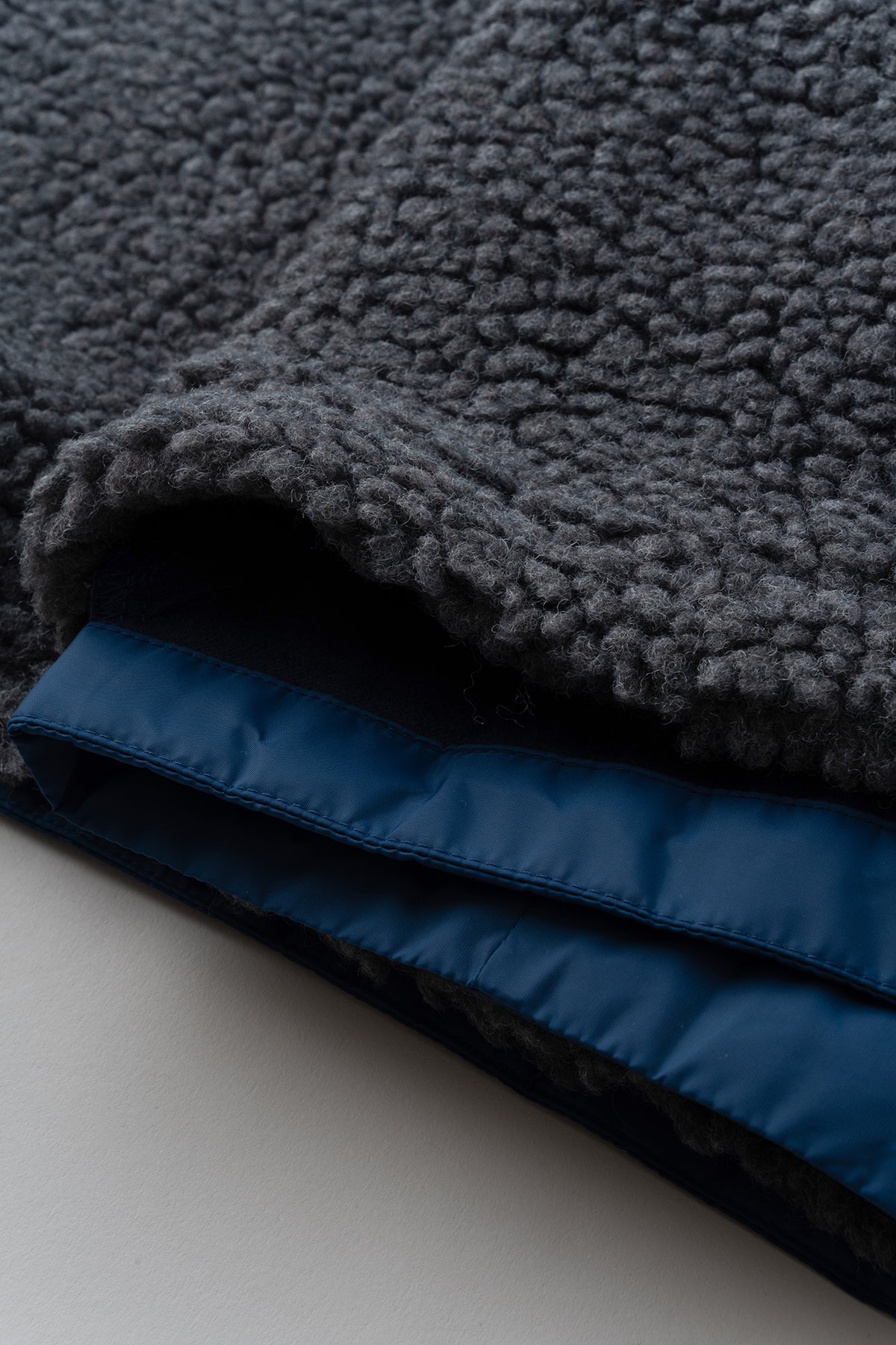 NYLON COACH JACKET -BOA LINING-