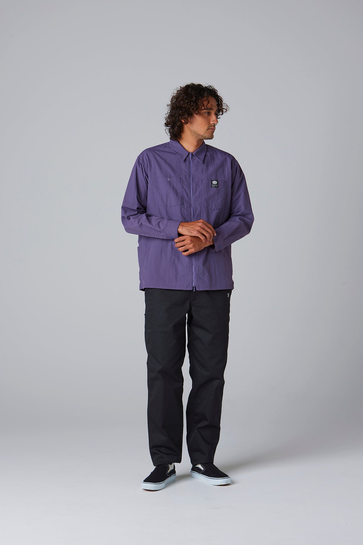 ナイロンフルジップシャツ