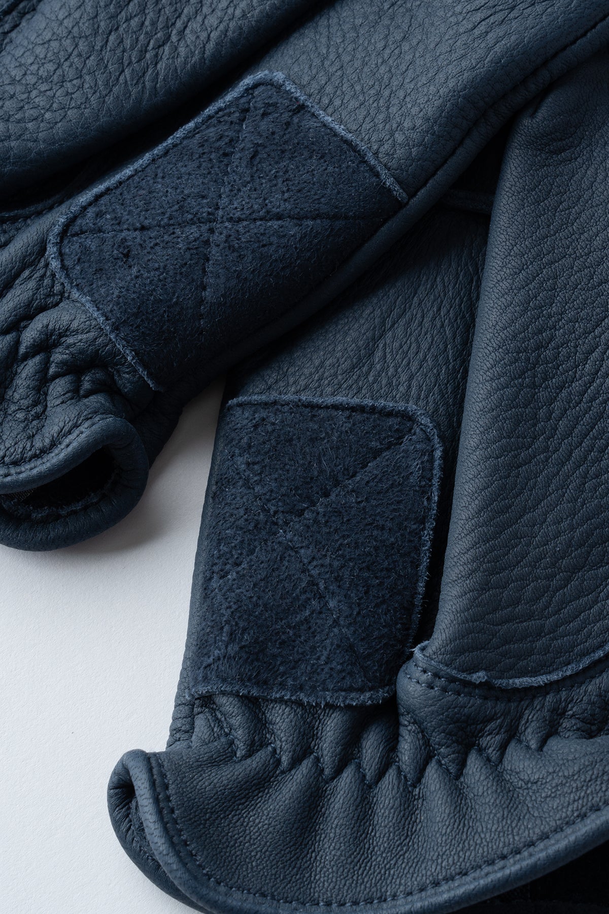 DEERSKIN ZIPPER GLOVE