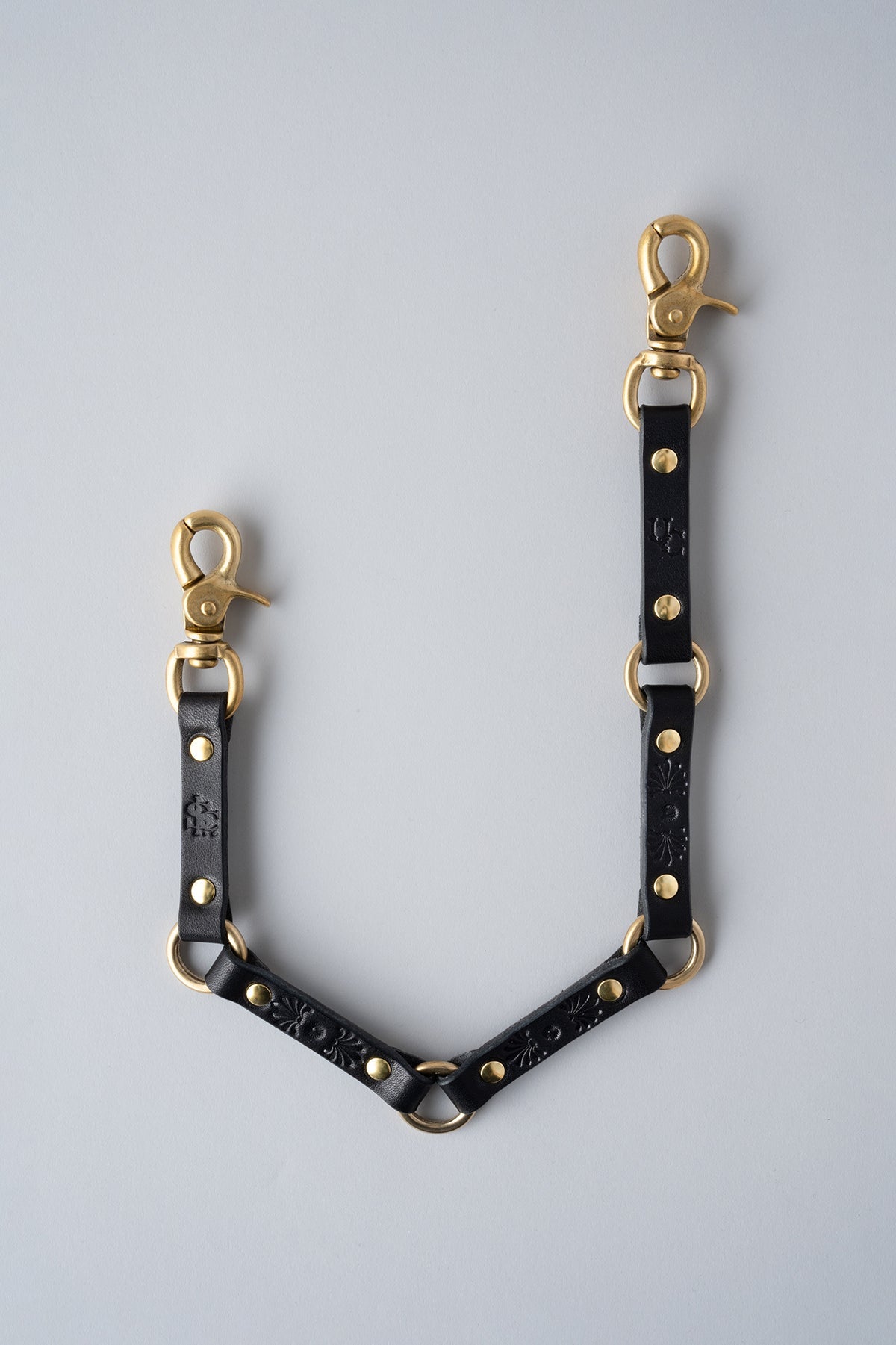 LEATHER WALLET CHAINS