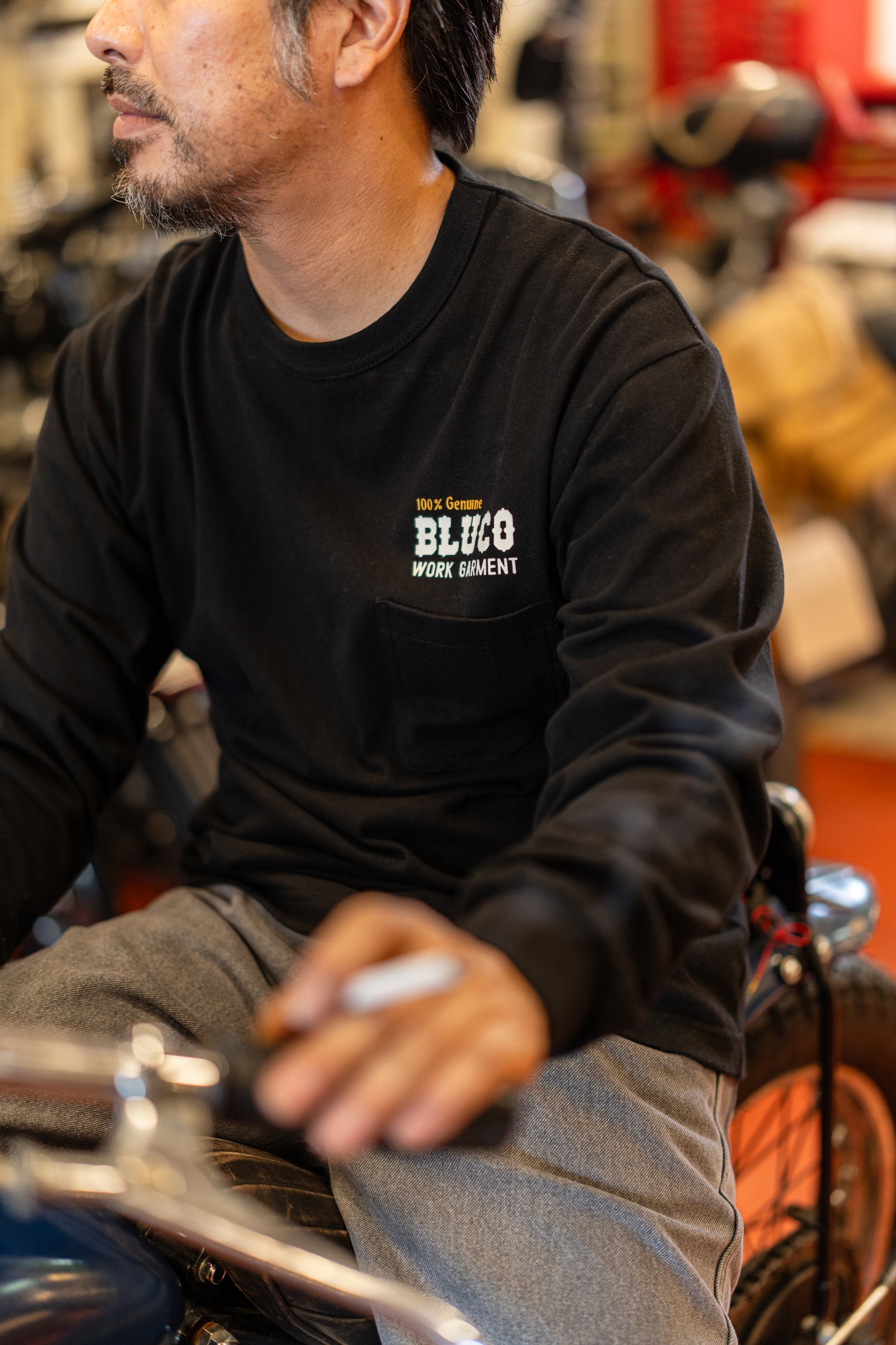 ポケット L/S Tシャツ -Bolt-