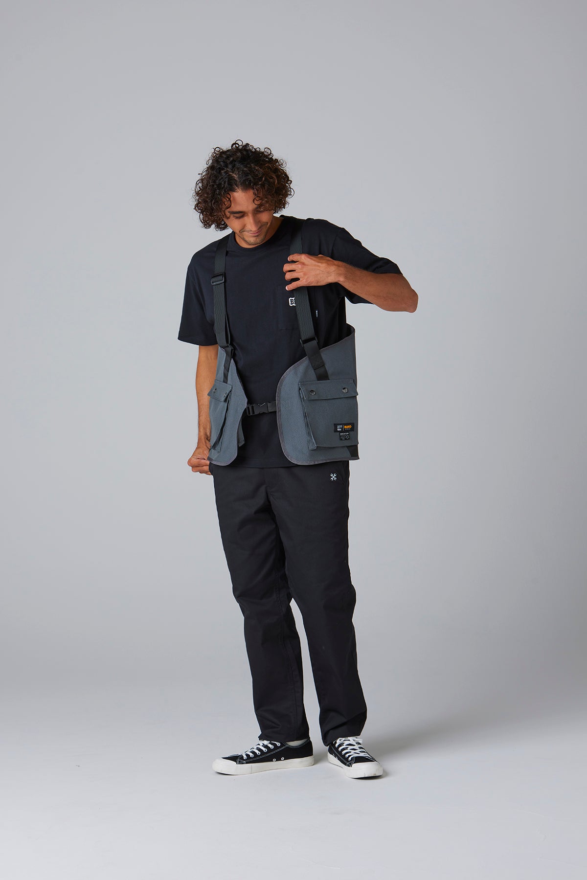 ブリックナイロン ユーティリティーベスト