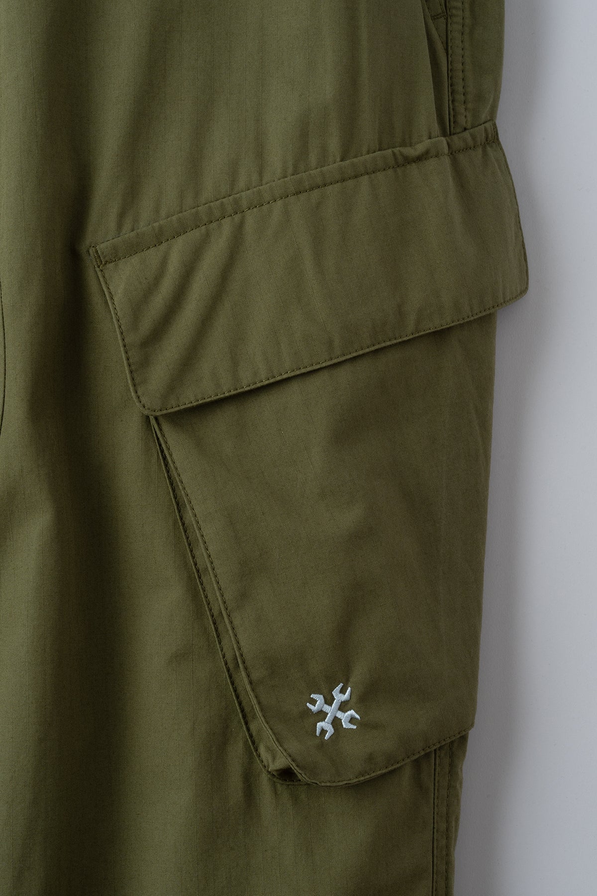 CORDURA®リップストップ スラントカーゴパンツ