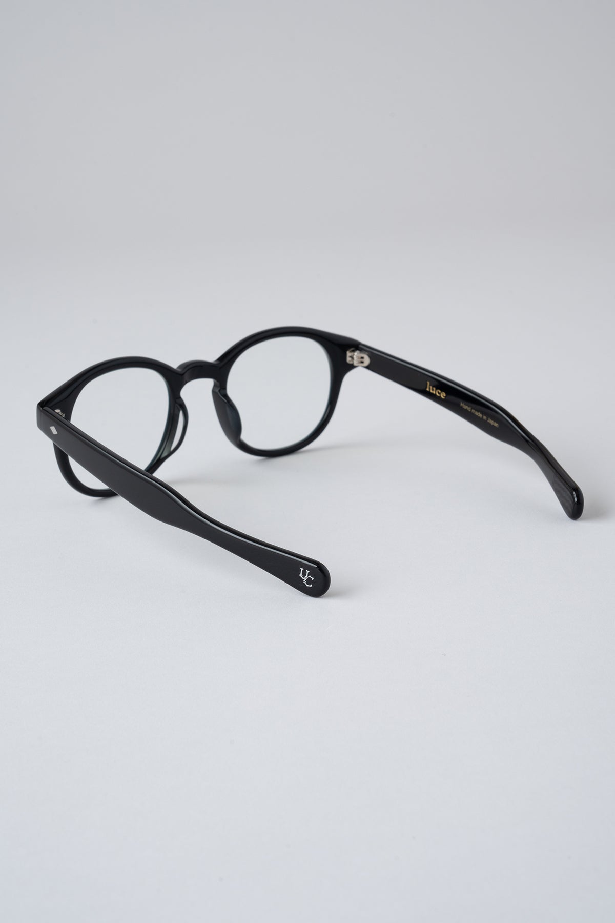 Model-LUCE -Photochromic-