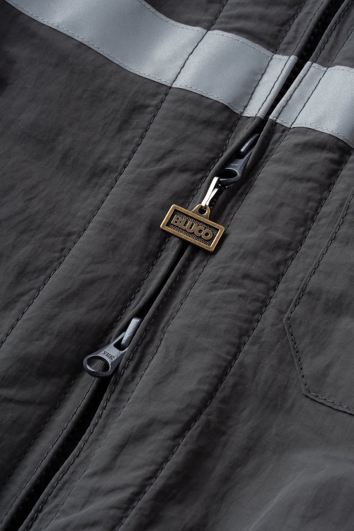 HOODED REFLECTOR JACKET