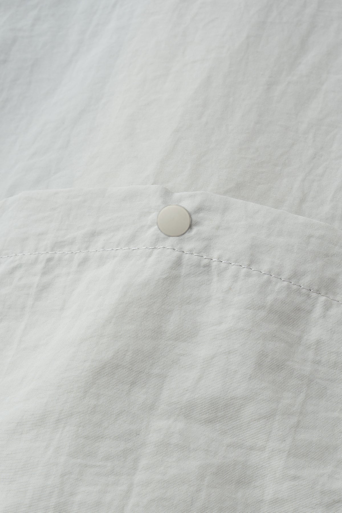 ナイロンフルジップシャツ