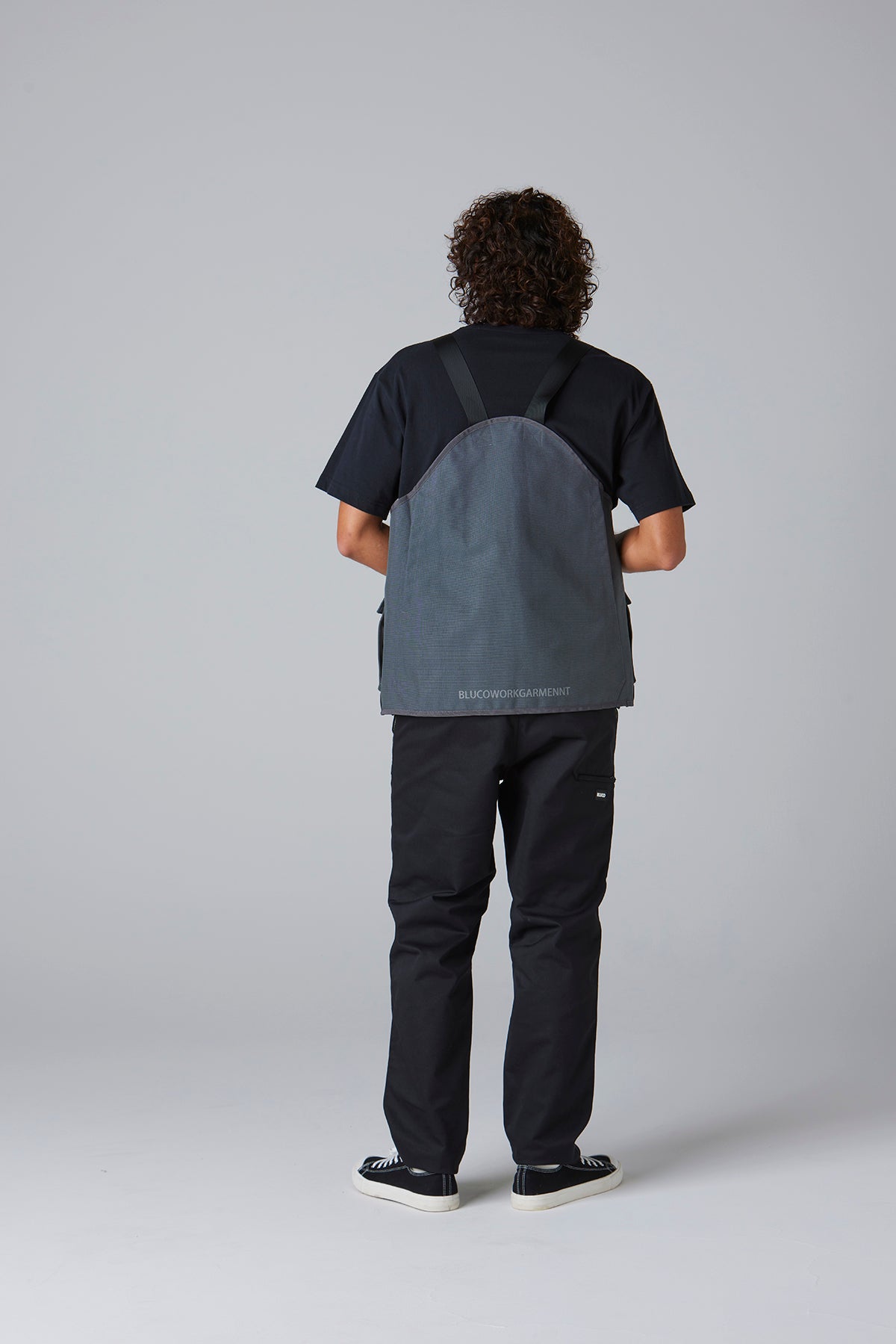 ブリックナイロン ユーティリティーベスト