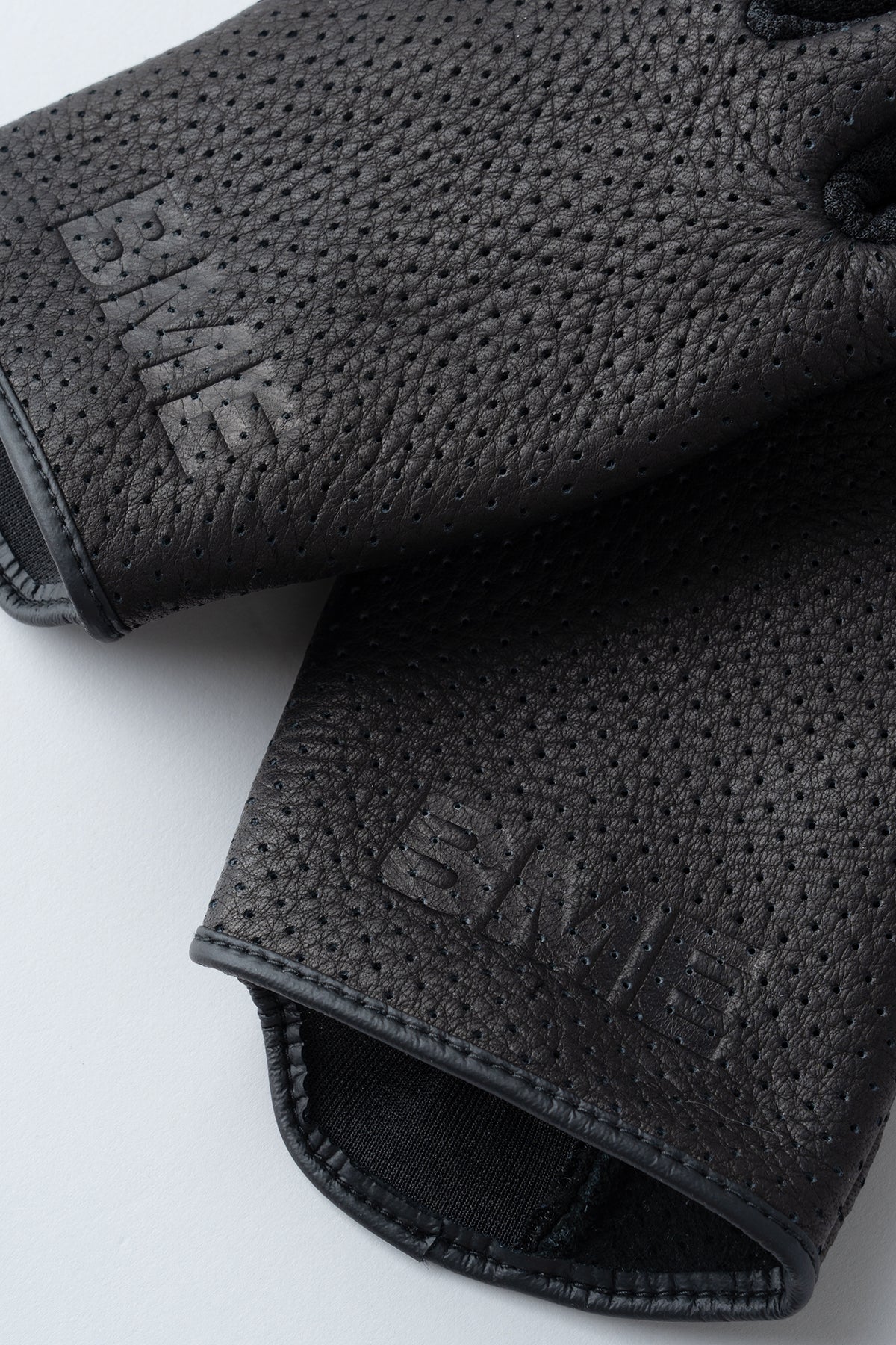 DEERSKIN PUNCHING MESH GLOVE