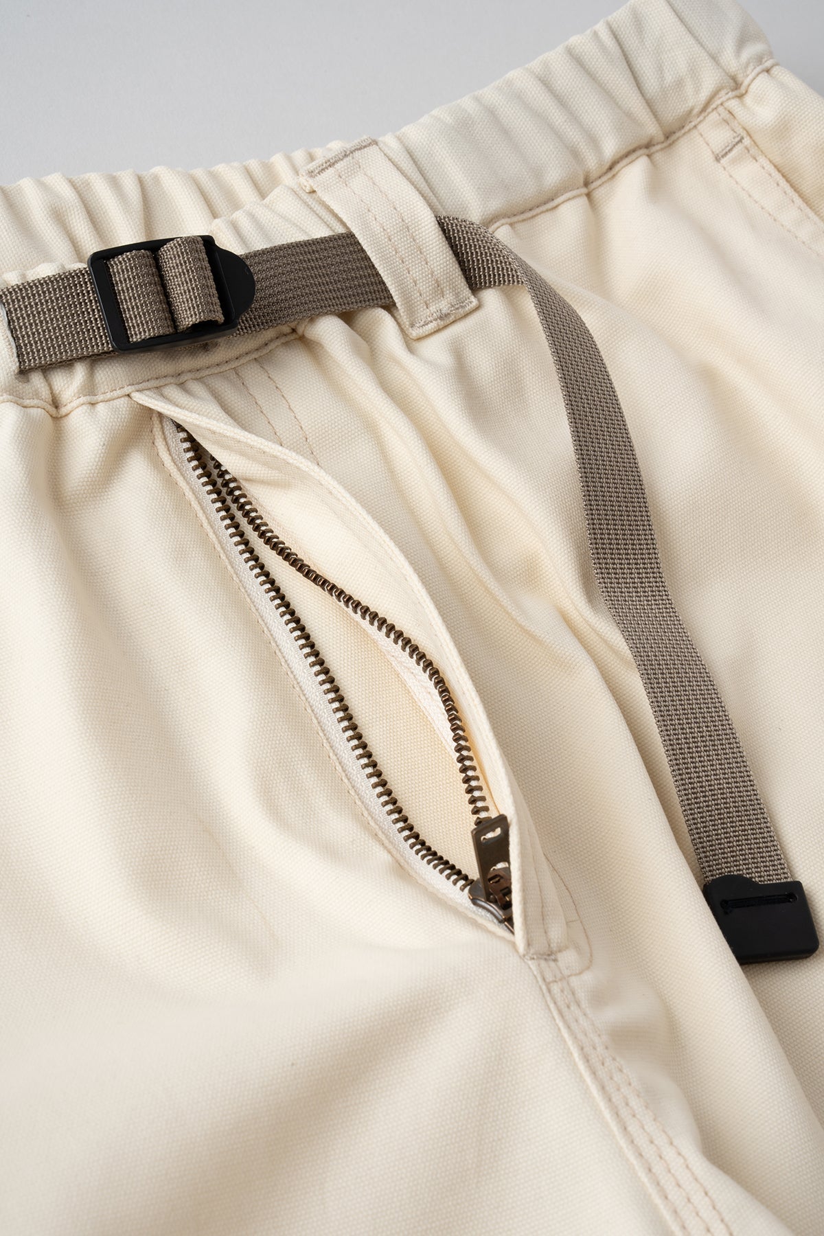 LIGHT CANVAS PAINTER SHORTS