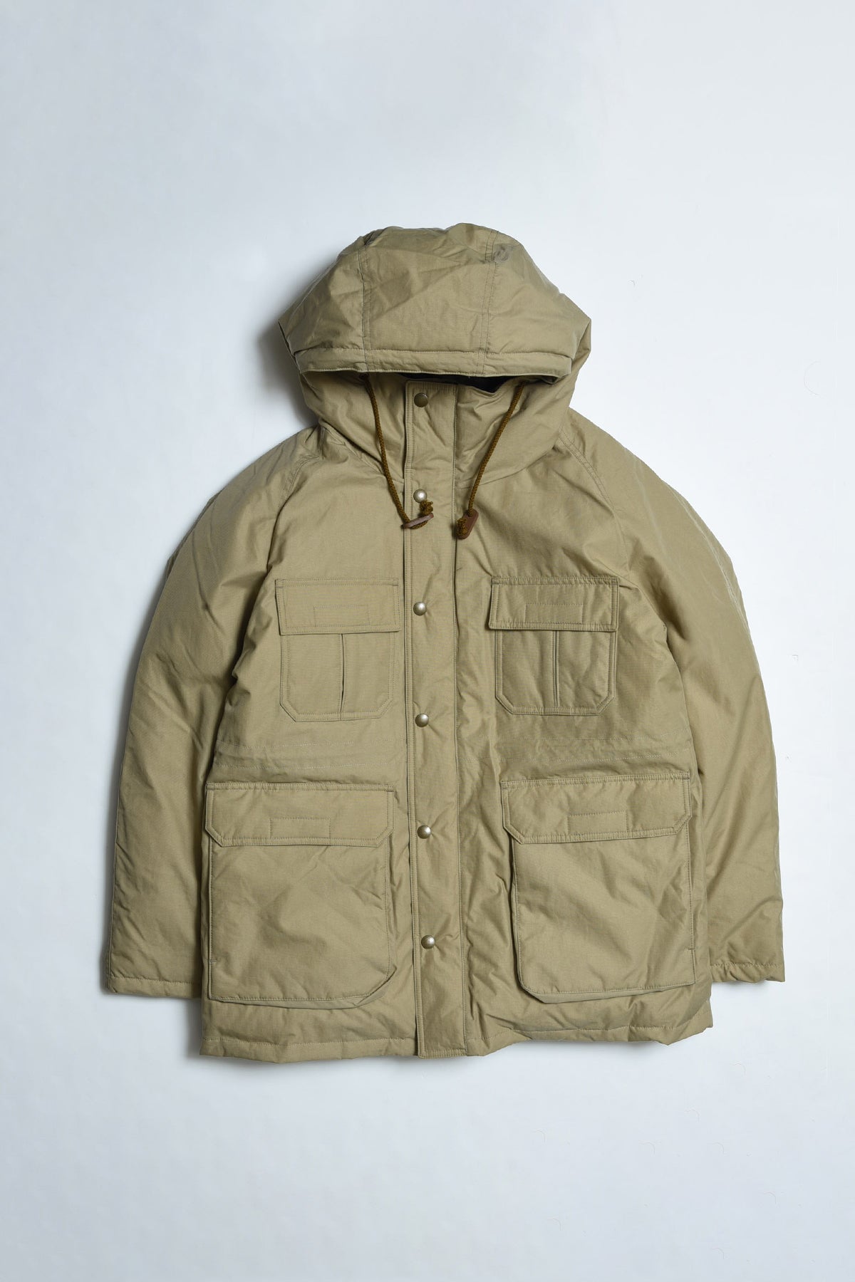 MOUNTAIN DOWN JACKET