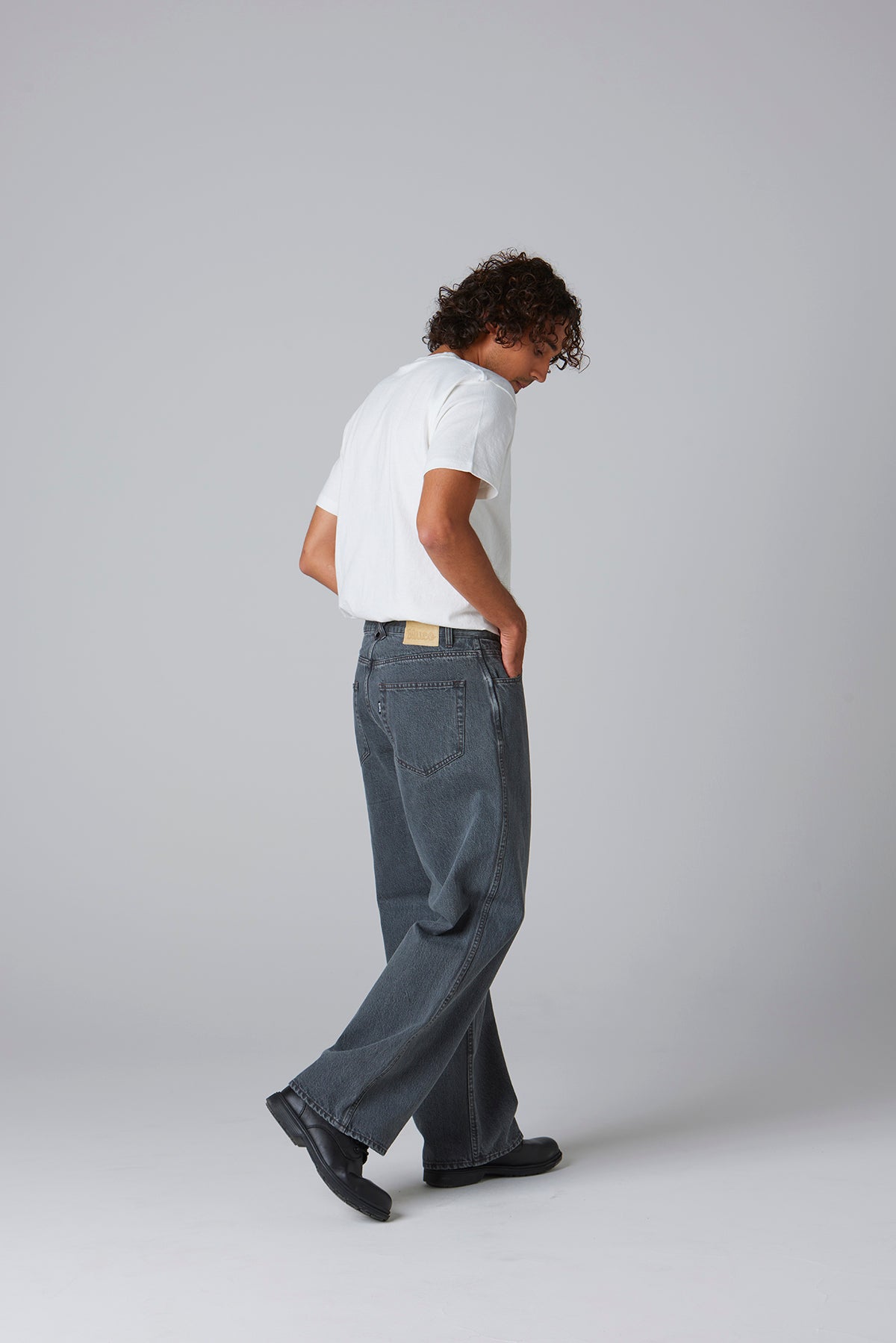 ジャパンデニム ワイドパンツ