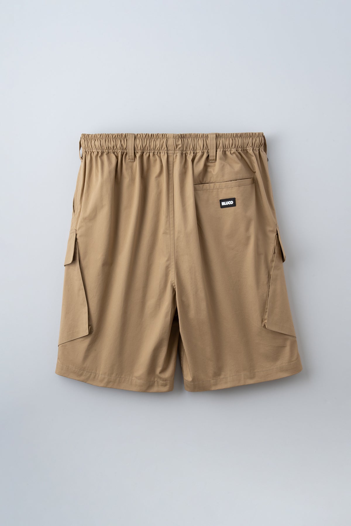 スラントカーゴショーツ