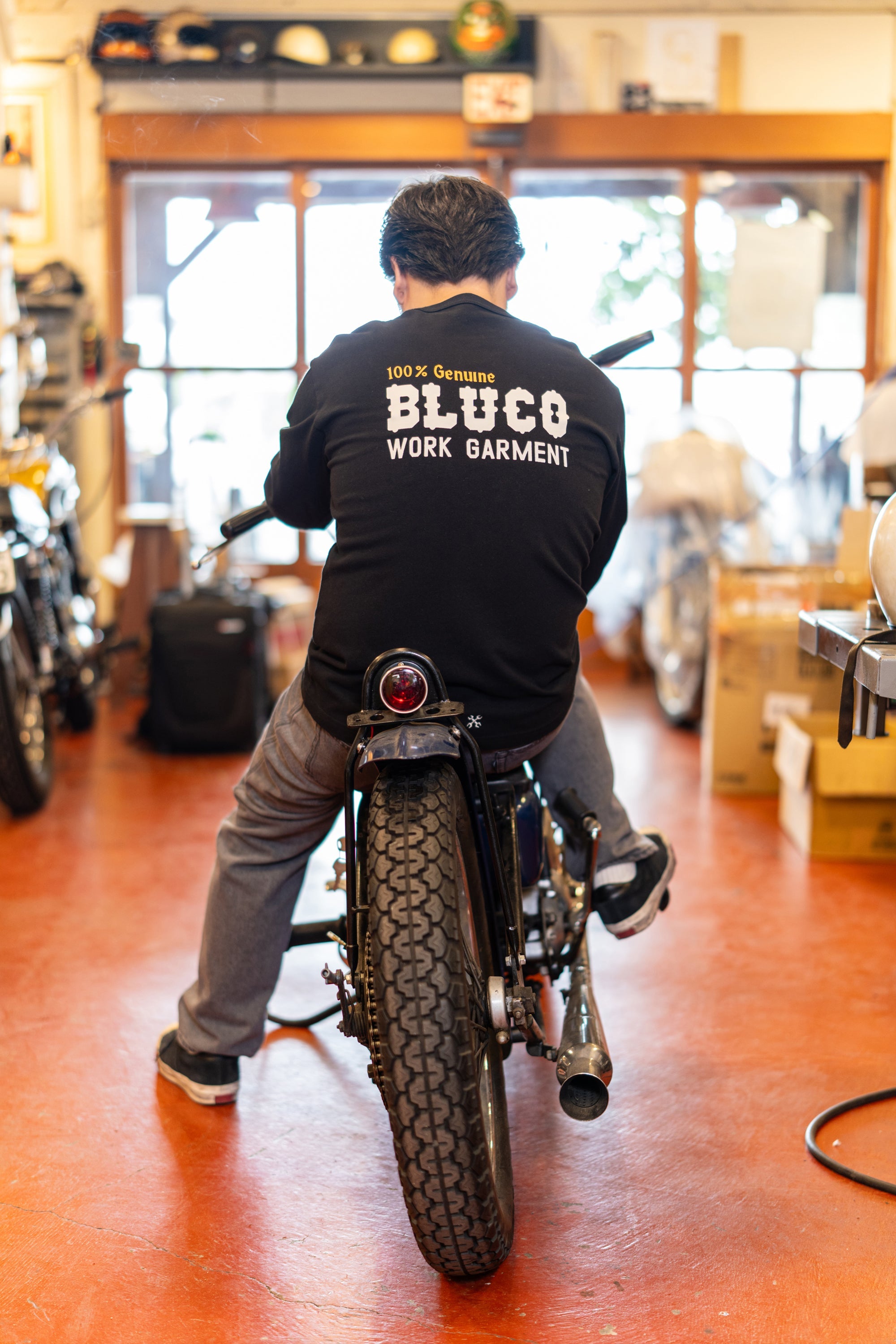 ポケット L/S Tシャツ -Bolt-