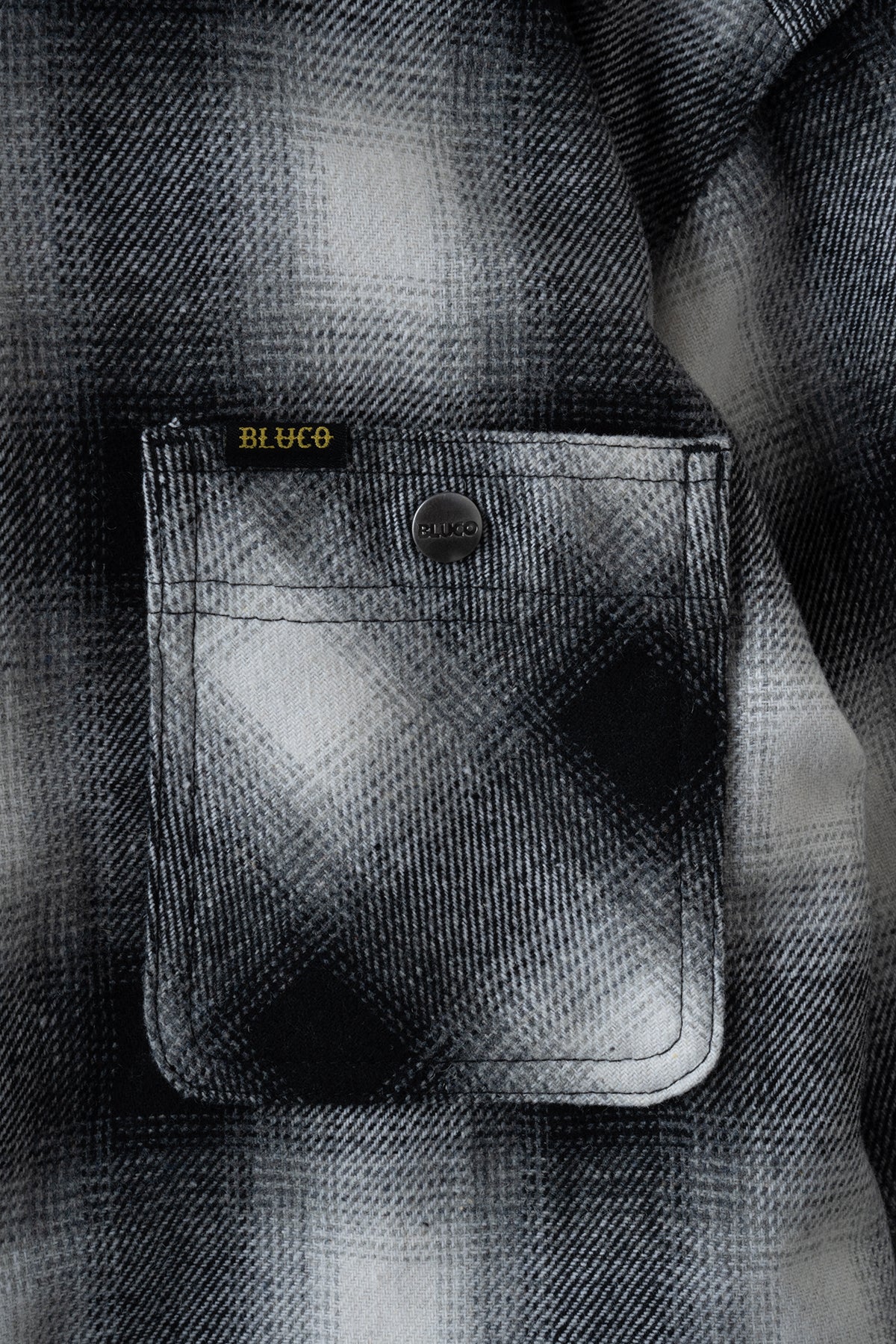 HOODED FLANNNEL SHIRT