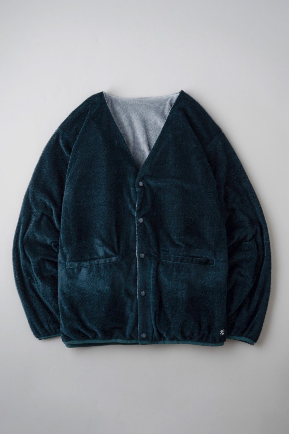 OCTA® REVERSIBLE CARDIGAN – BLUCO. INC