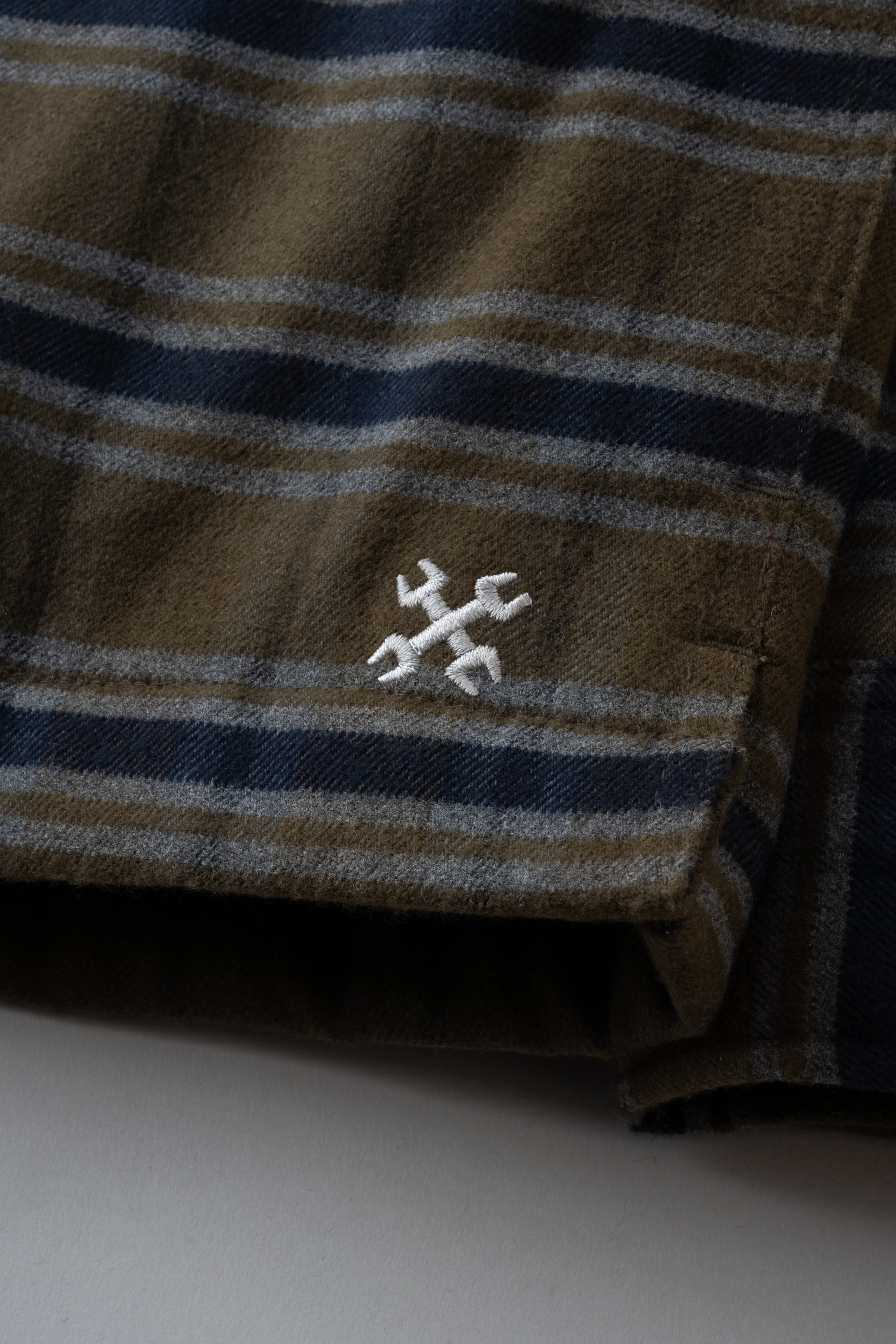 QUILTING FLANNEL SHIRT