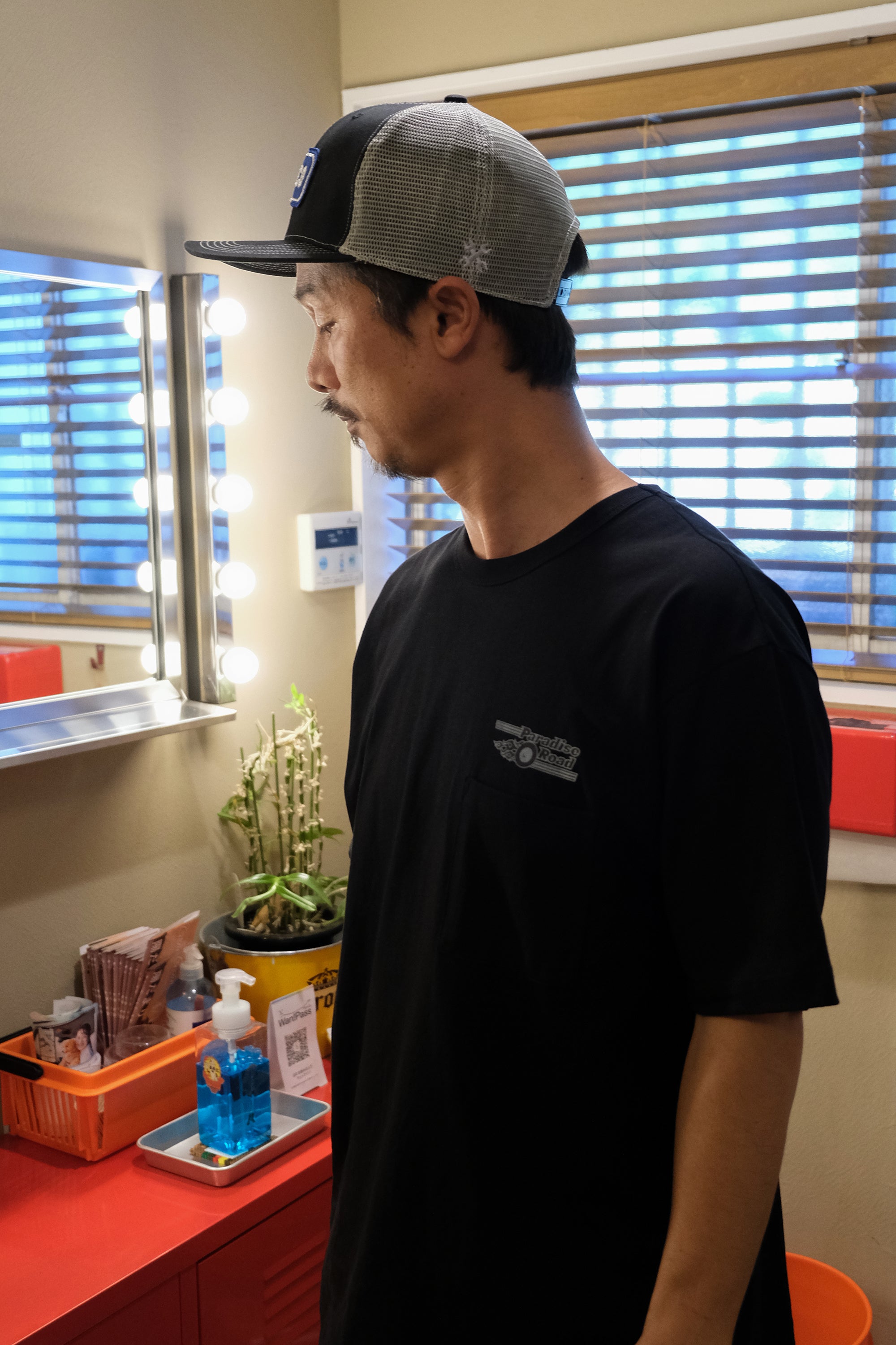 (American Graffiti×BLUCO) ポケットTシャツ "Paradise Road"